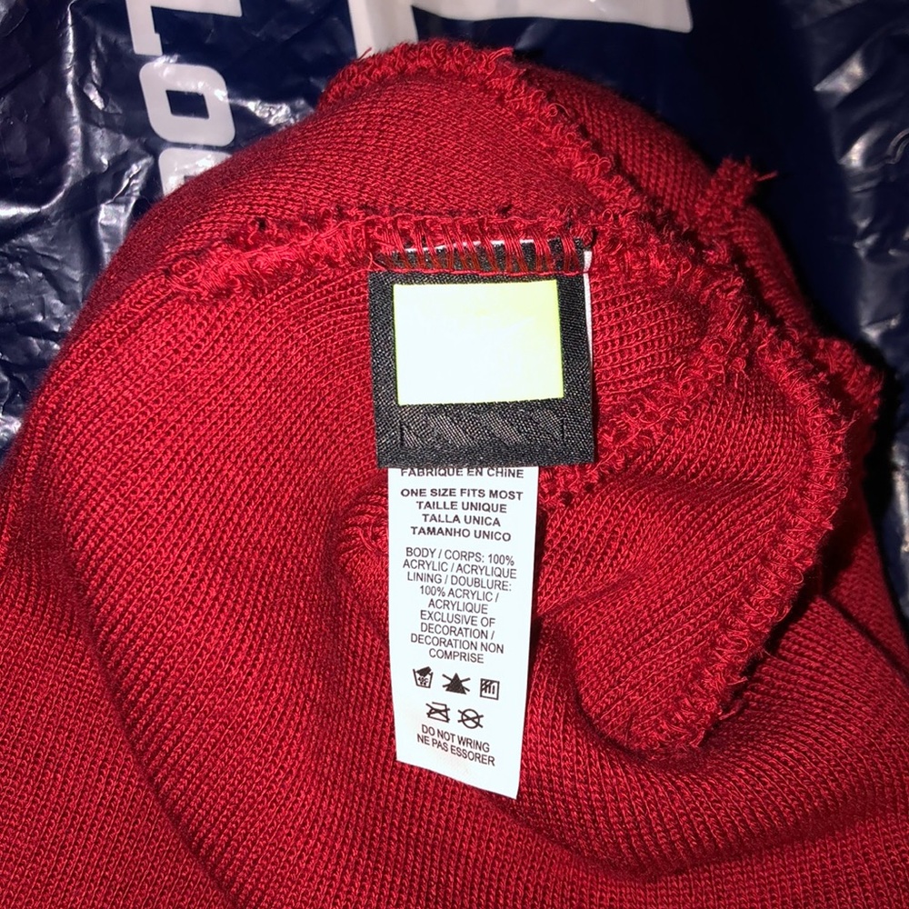 Nike Skullie